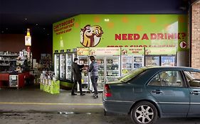 The Terrace At The Settlement